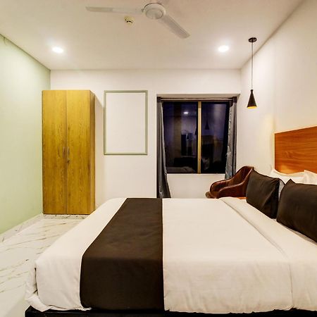 Super Townhouse Rcc Hotel Banjara Hills Hyderabad Exterior foto
