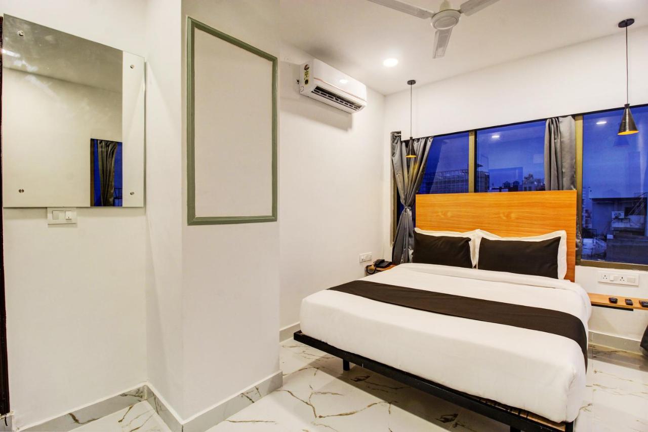Super Townhouse Rcc Hotel Banjara Hills Hyderabad Exterior foto